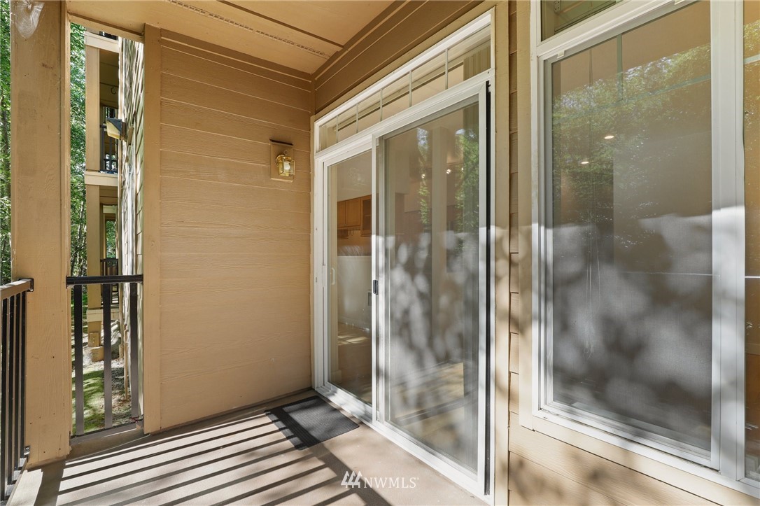 18930 Bothell Everett Highway, Unit V102 Bothell, WA 98012 - Photo 11 of 28