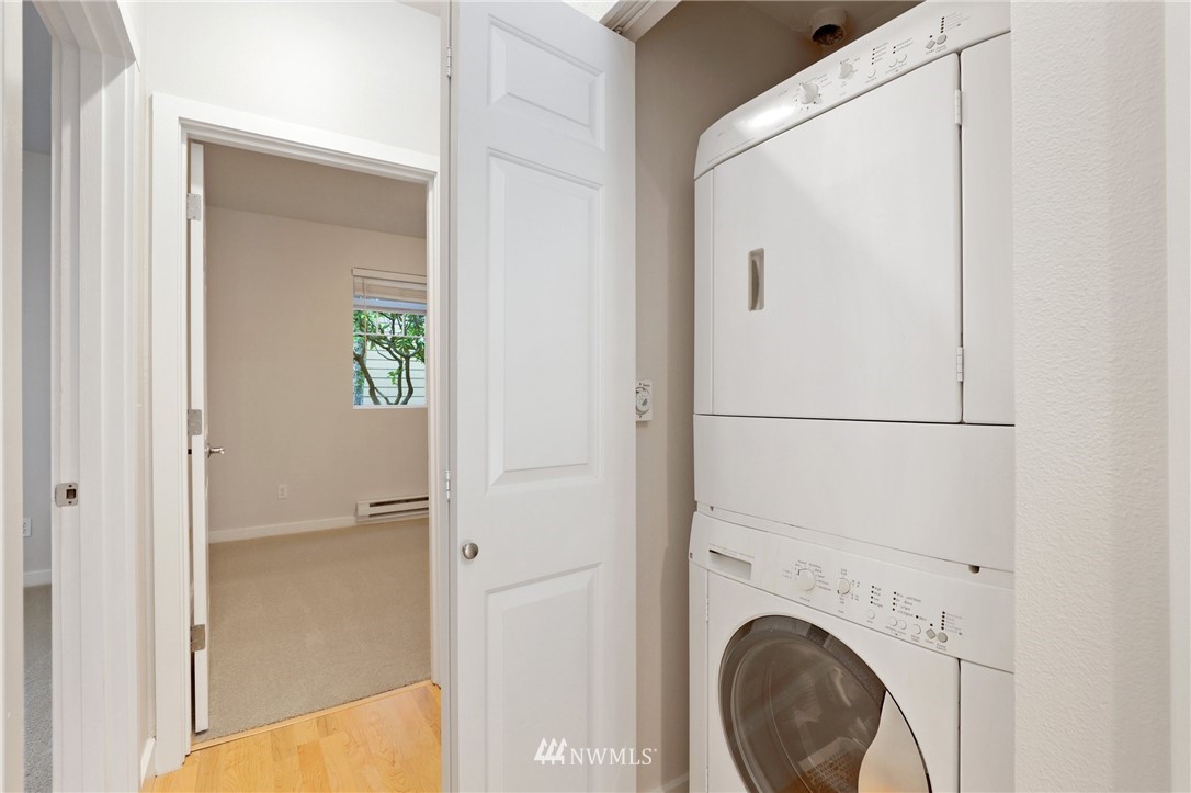 18930 Bothell Everett Highway, Unit V102 Bothell, WA 98012 - Photo 20 of 28