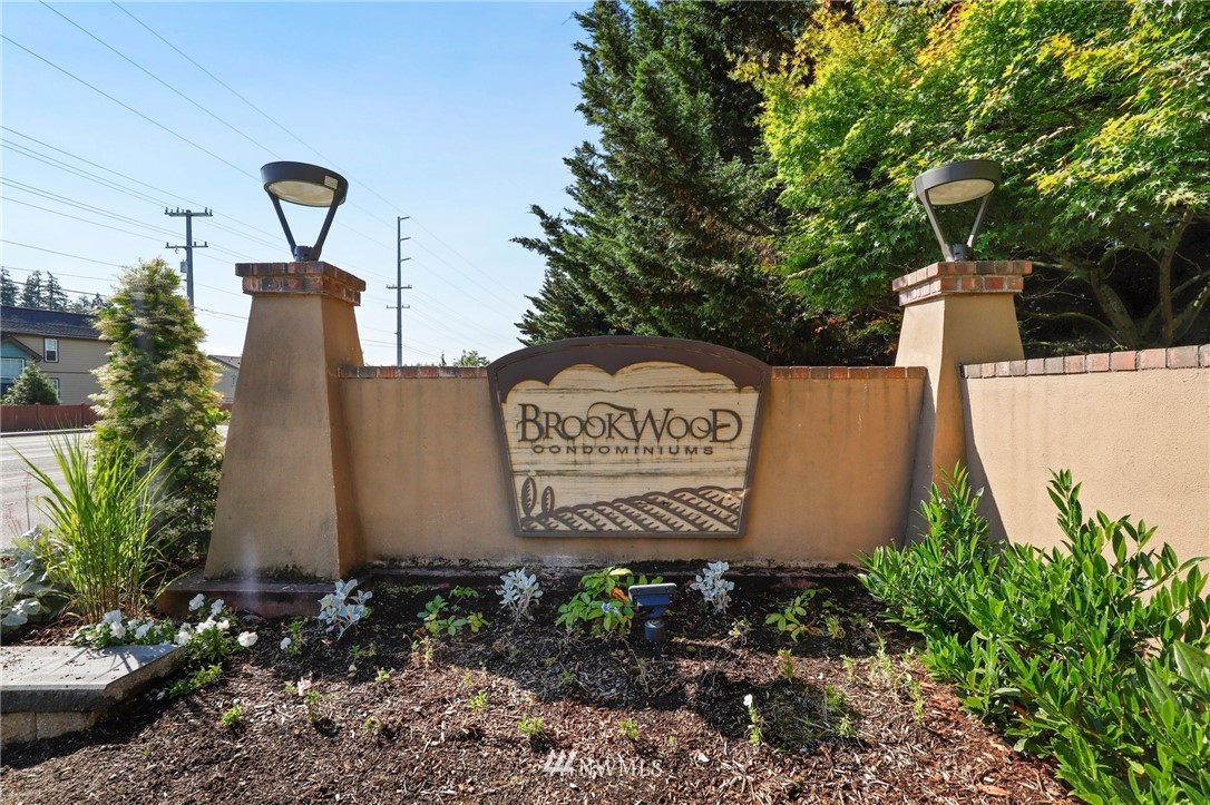 18930 Bothell Everett Highway, Unit V102 Bothell, WA 98012 - Photo 25 of 28