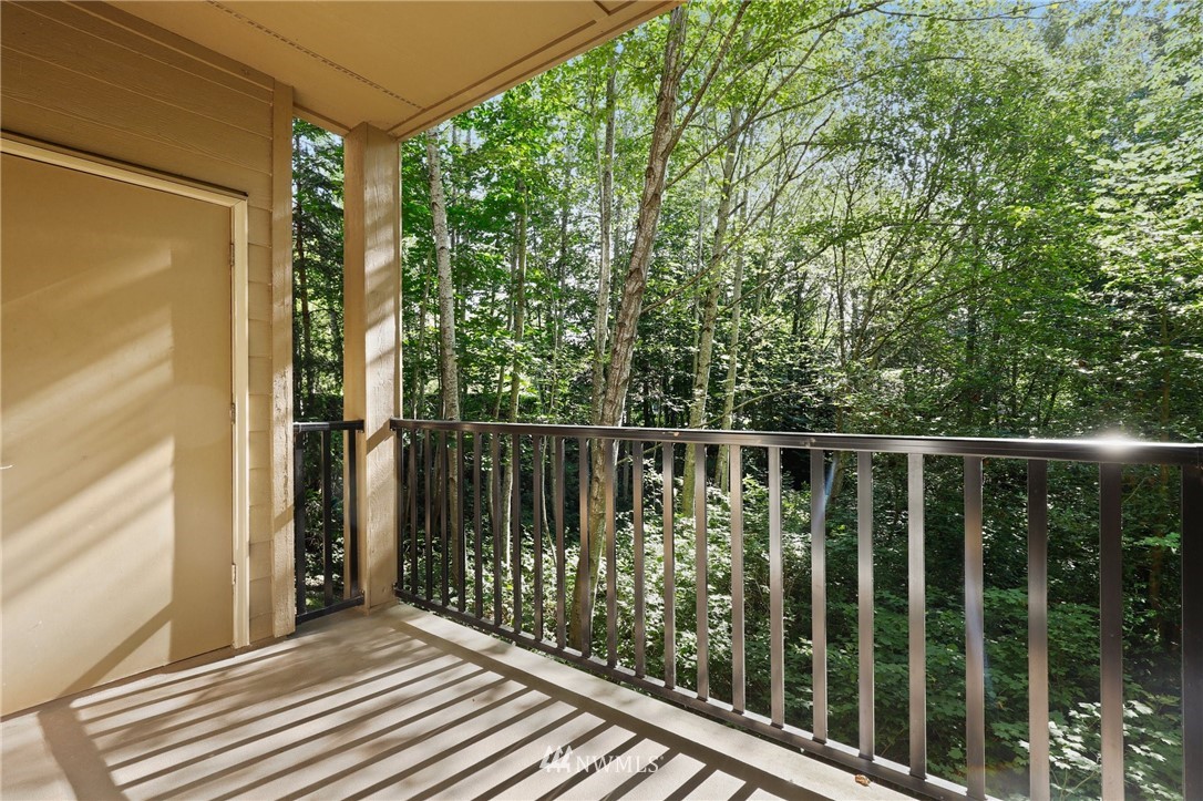 18930 Bothell Everett Highway, Unit V102 Bothell, WA 98012 - Photo 9 of 28
