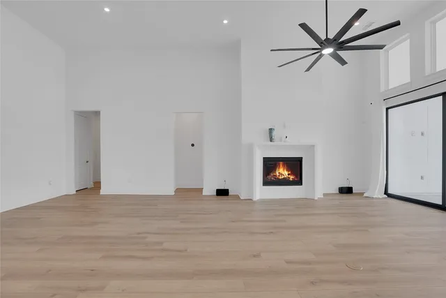 $999,999 | 316 Valletta Way, Georgetown, TX 78628