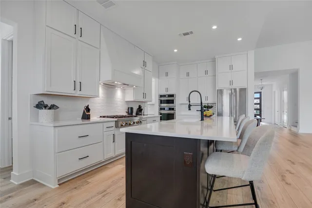 $999,999 | 316 Valletta Way, Georgetown, TX 78628