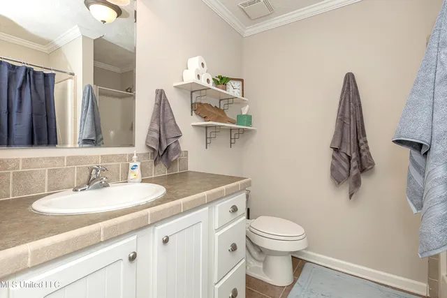 $2,500 | 611 Peach Street, Unit 611, D'Iberville, MS 39540