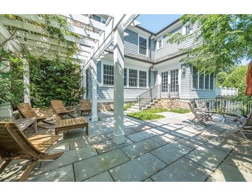 40 Radcliffe Road Weston, MA 02493 - Photo 2 of 30