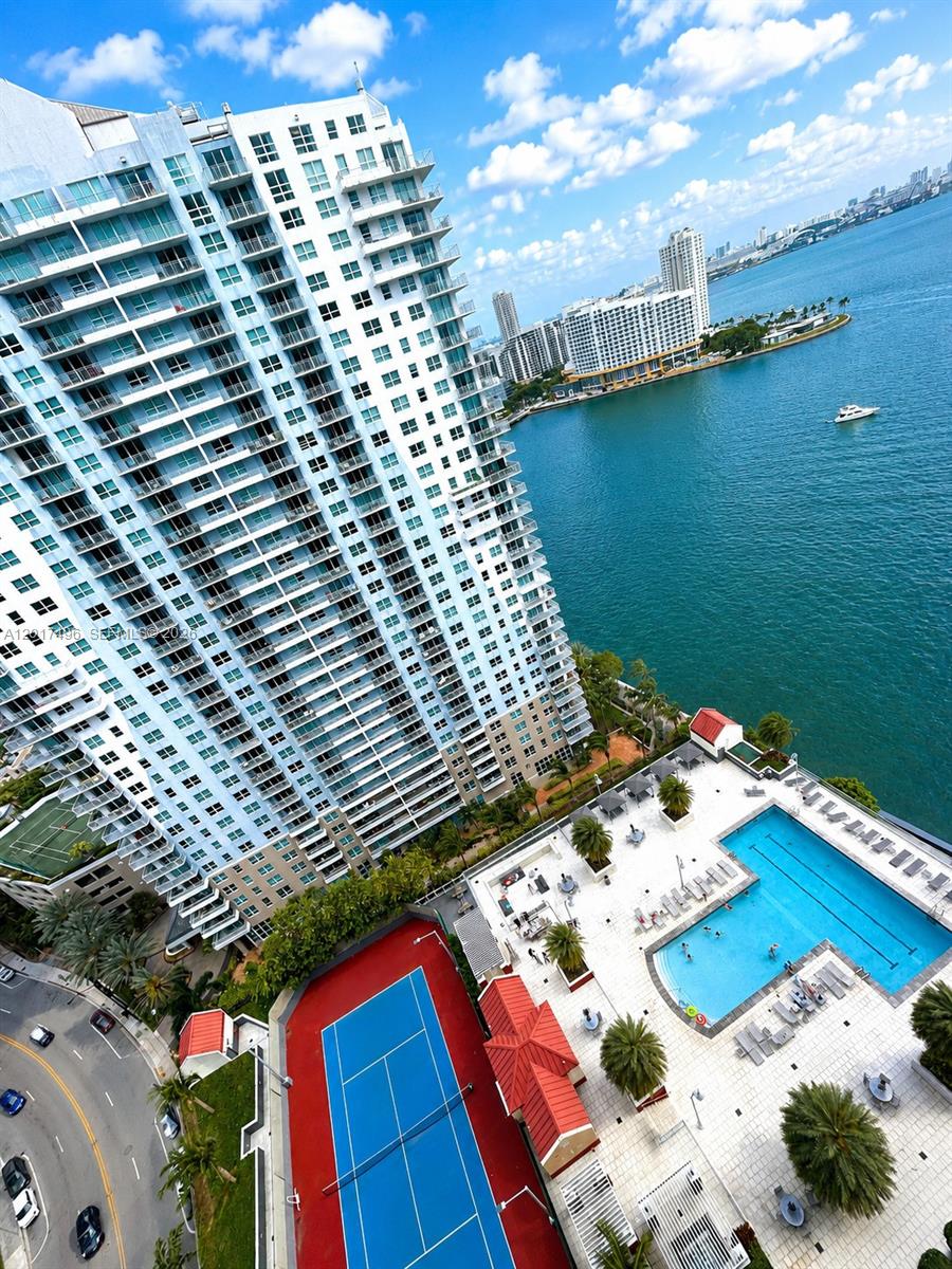 Brickell Miami, FL 33131 - Photo 16 of 19 a view of balcony and deck