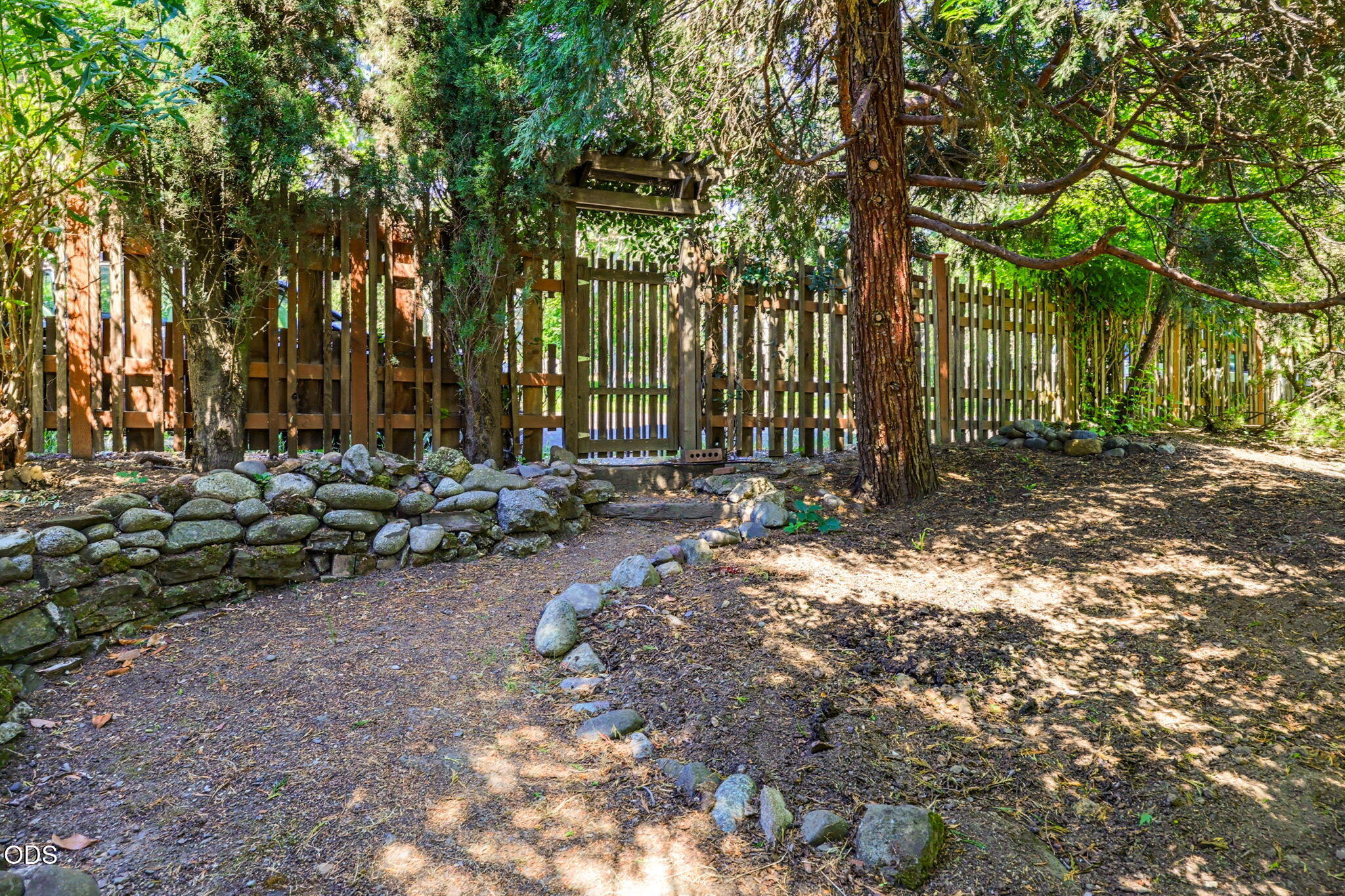 75 Dewey Street Ashland, OR 97520 - Photo 43 of 50