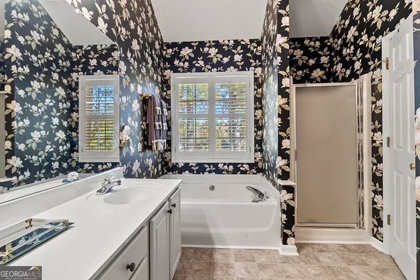 $2,400 | 643 Millrun Court, Macon, GA 31210