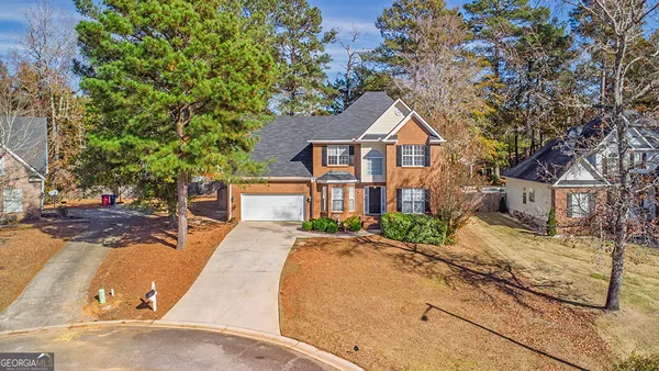 $2,400 | 643 Millrun Court, Macon, GA 31210