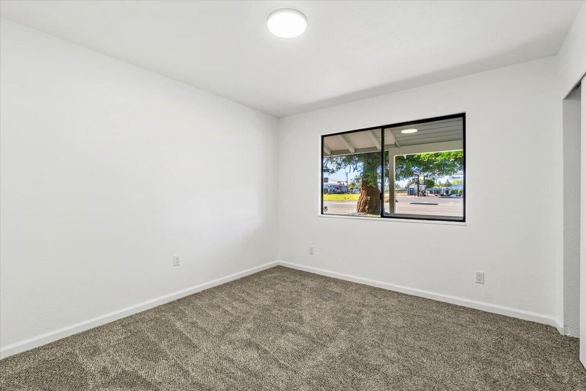 1563 Murray Road McKinleyville, CA 95519 - Photo 12 of 27