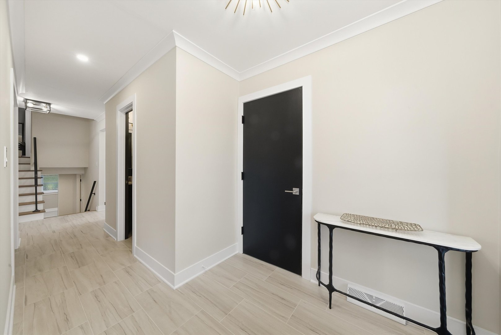 7725 Sawyer Road Darien, IL 60561 - Photo 3 of 35