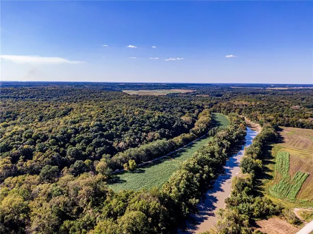 $175,000 | 17375 Queens Road, Lacygne, KS 66040