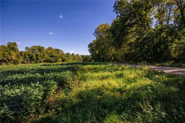 $175,000 | 17375 Queens Road, Lacygne, KS 66040