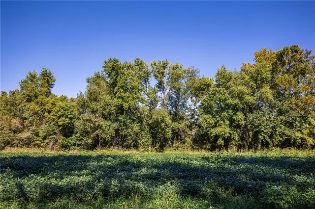 $175,000 | 17375 Queens Road, Lacygne, KS 66040