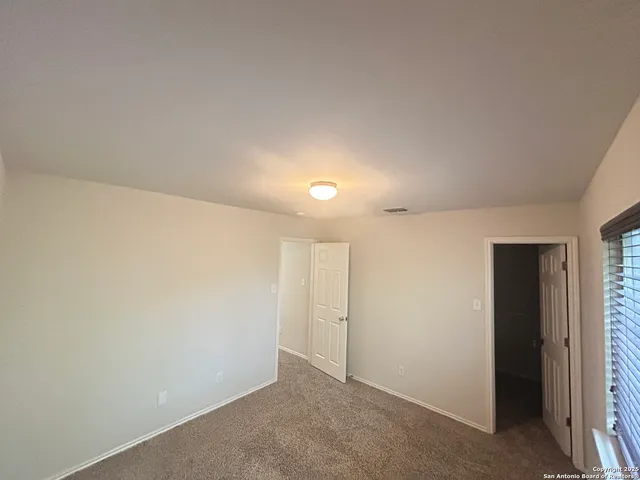 $1,895 | 307 Lucille, Converse, TX 78109