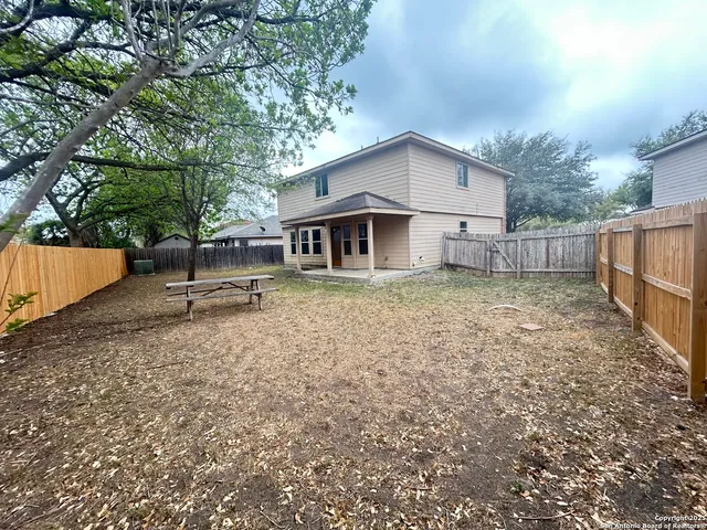 $1,895 | 307 Lucille, Converse, TX 78109