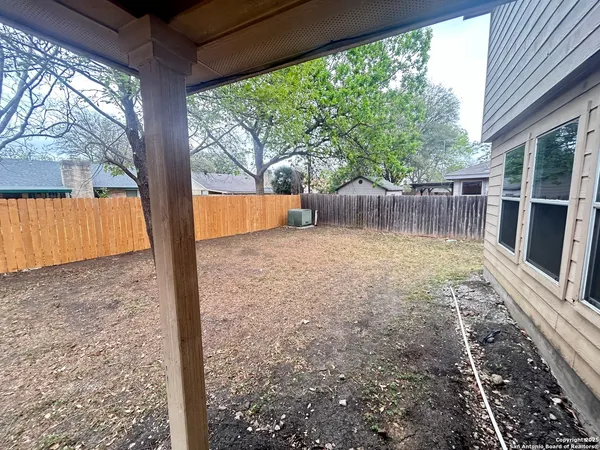 $1,595 | 307 Lucille, Converse, TX 78109