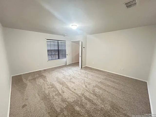 $1,895 | 307 Lucille, Converse, TX 78109