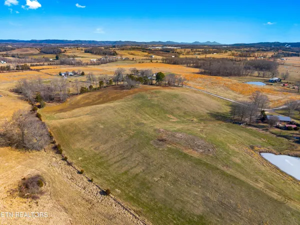 $199,900 | 860 Yellow Springs Road, Midway, TN 37809