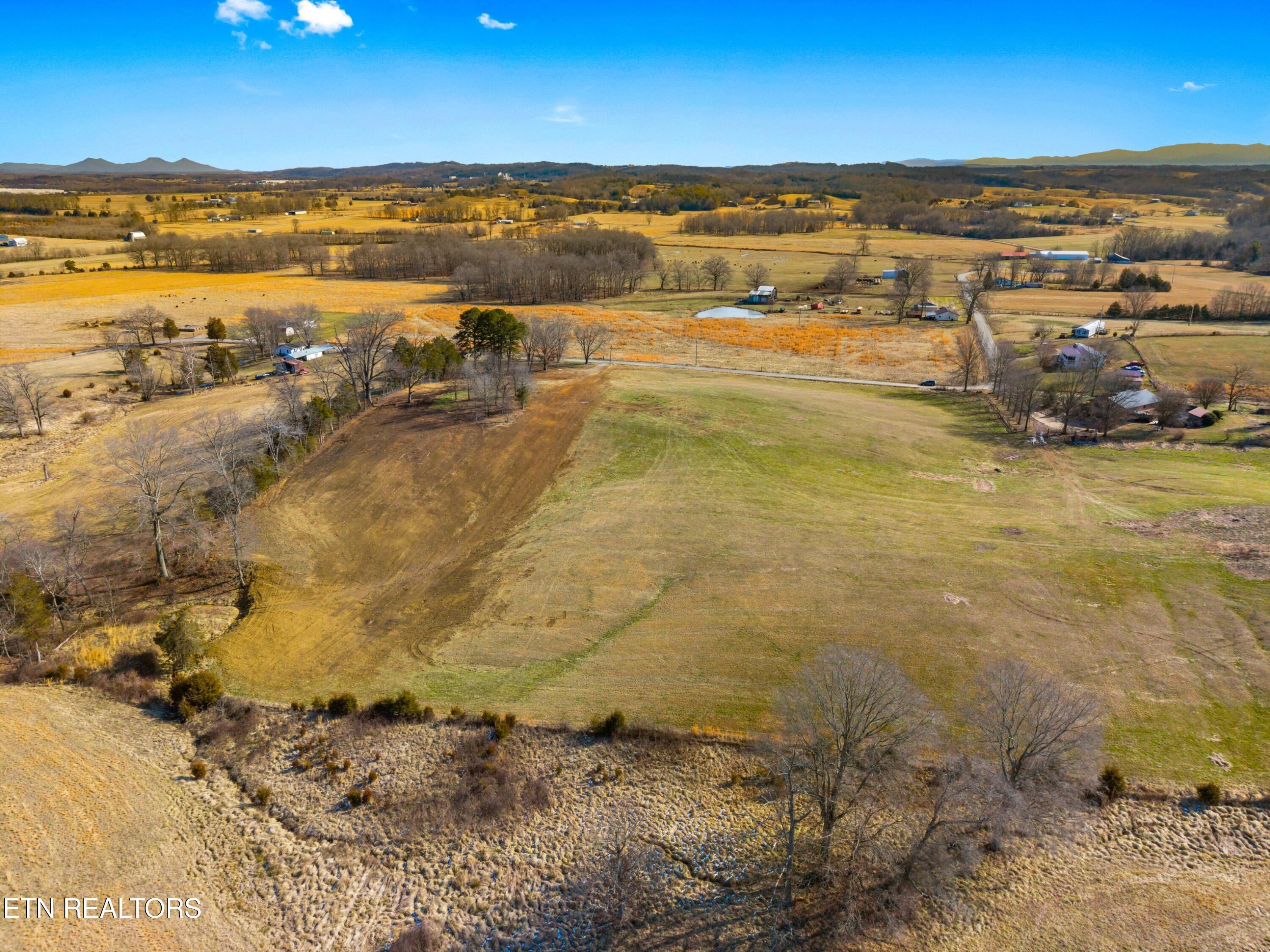 860 Yellow Springs Road Midway, TN 37809 - Photo 25 of 42 025-860YellowSpringsRoad-Midway-TN-37809
