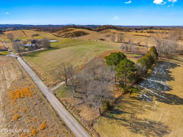 $199,900 | 860 Yellow Springs Road, Midway, TN 37809