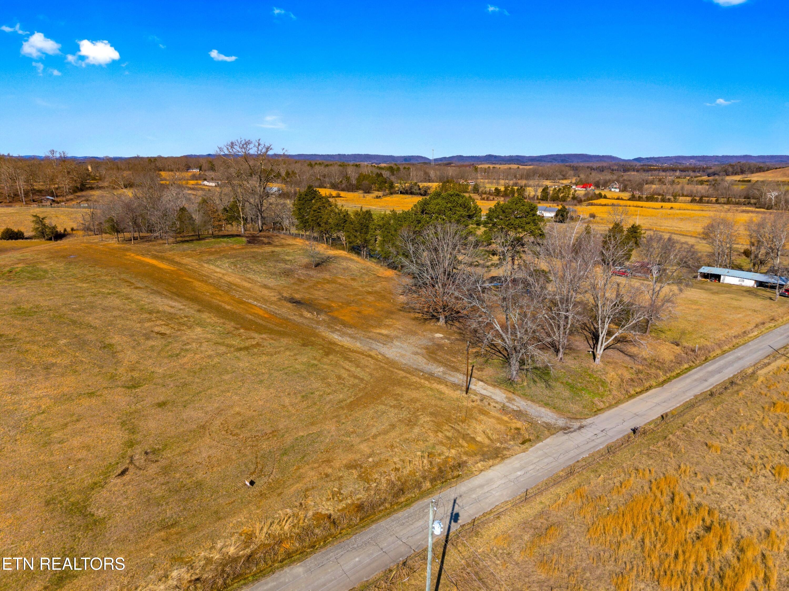 860 Yellow Springs Road Midway, TN 37809 - Photo 35 of 42 035-860YellowSpringsRoad-Midway-TN-37809