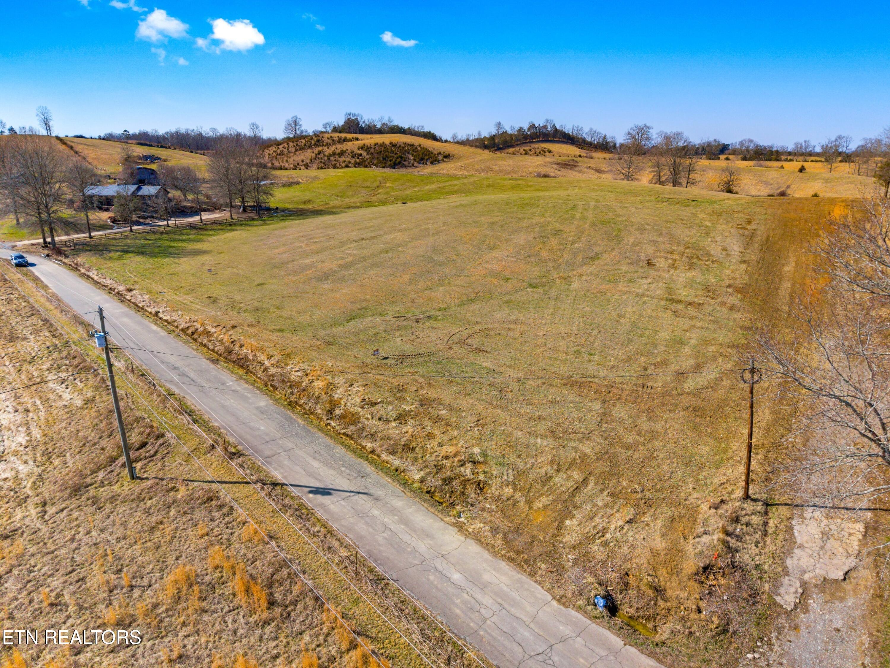 860 Yellow Springs Road Midway, TN 37809 - Photo 36 of 42 036-860YellowSpringsRoad-Midway-TN-37809