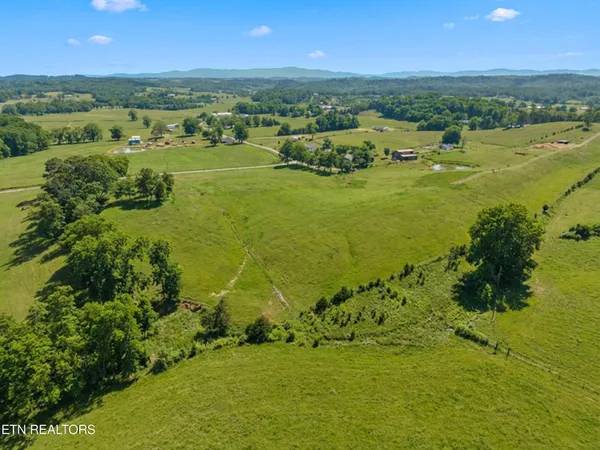 $199,900 | 860 Yellow Springs Road, Midway, TN 37809