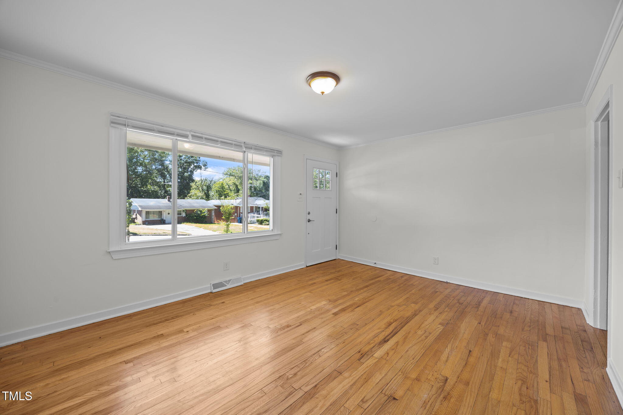 302 Normandy Street Durham, NC 27707 - Photo 5 of 21 Living Room