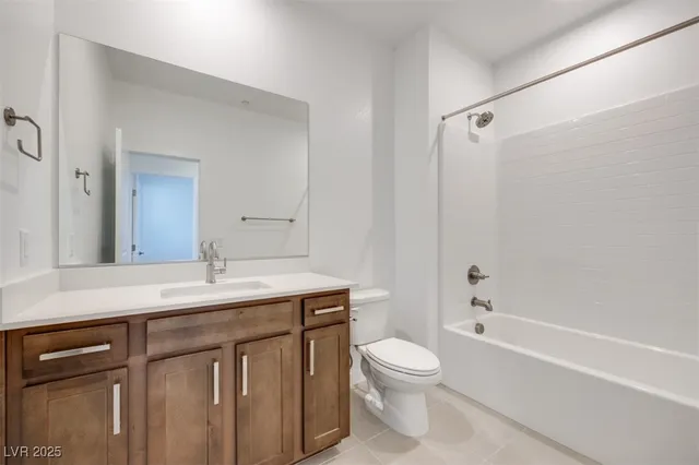 $540,787 | 11899 Angle Clf Avenue, Las Vegas, NV 89138