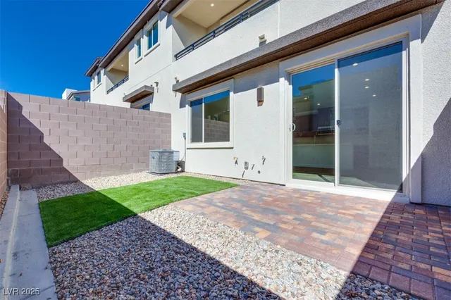 $540,787 | 11899 Angle Clf Avenue, Las Vegas, NV 89138