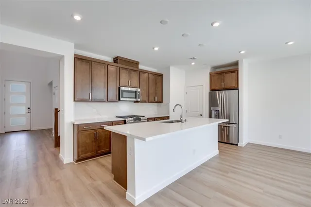 $540,787 | 11899 Angle Clf Avenue, Las Vegas, NV 89138