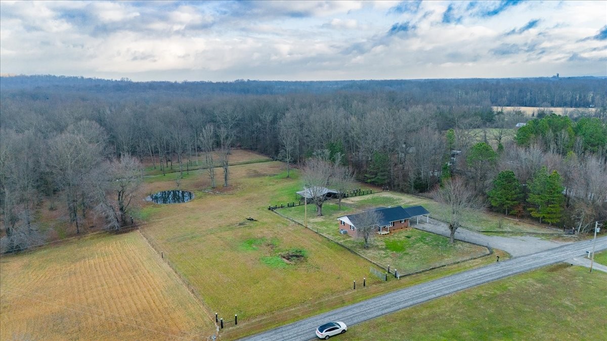 838 Pete Sain Road Manchester, TN 37355 - Photo 28 of 34 Beautiful Property