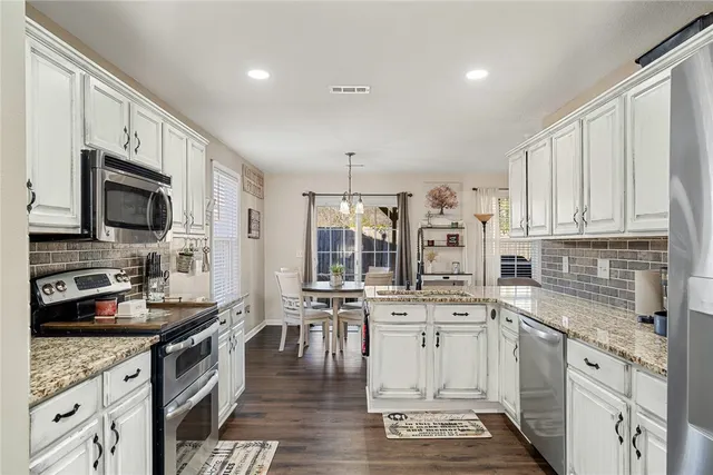 $359,900 | 114 Thorncliff Place, Anderson, SC 29625