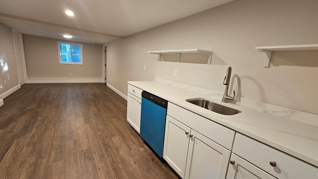 26 Boot Pond Road, Unit B Plymouth, MA 02360 - Photo 1 of 4