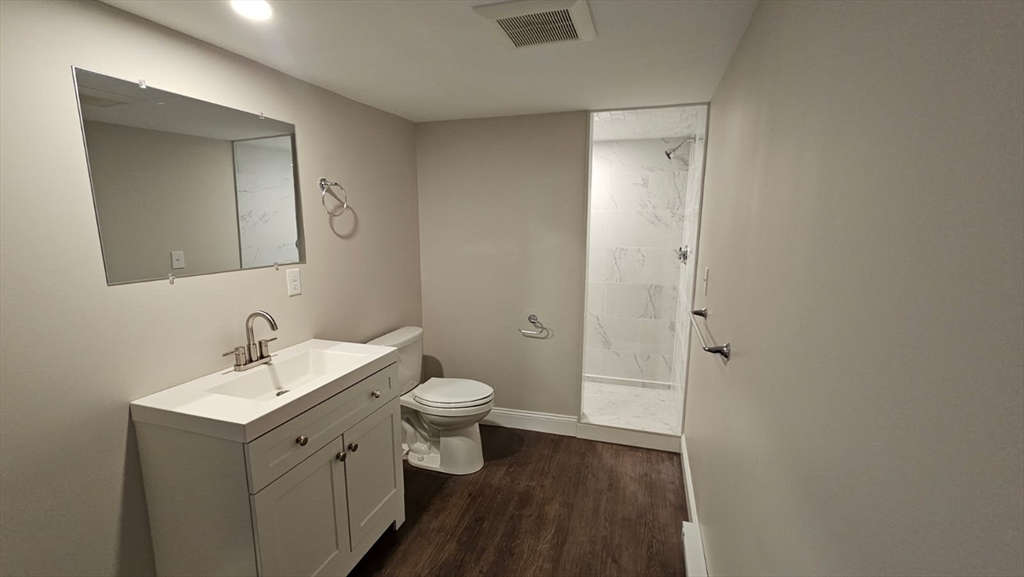 26 Boot Pond Road, Unit B Plymouth, MA 02360 - Photo 4 of 4