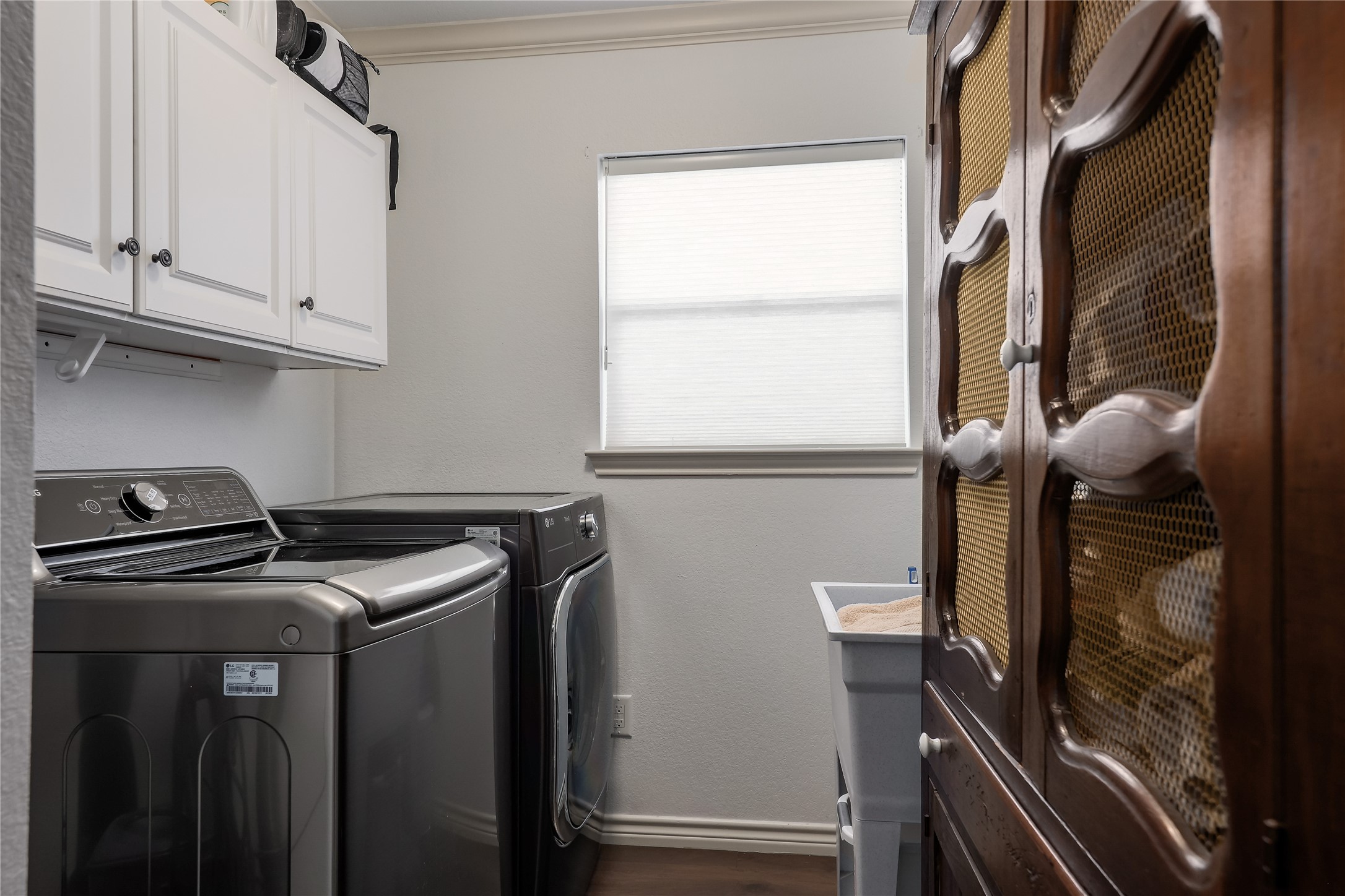 525 Ellen Williams Loop Kingsland, TX 78639 - Photo 36 of 36 a utility room with dryer and washer