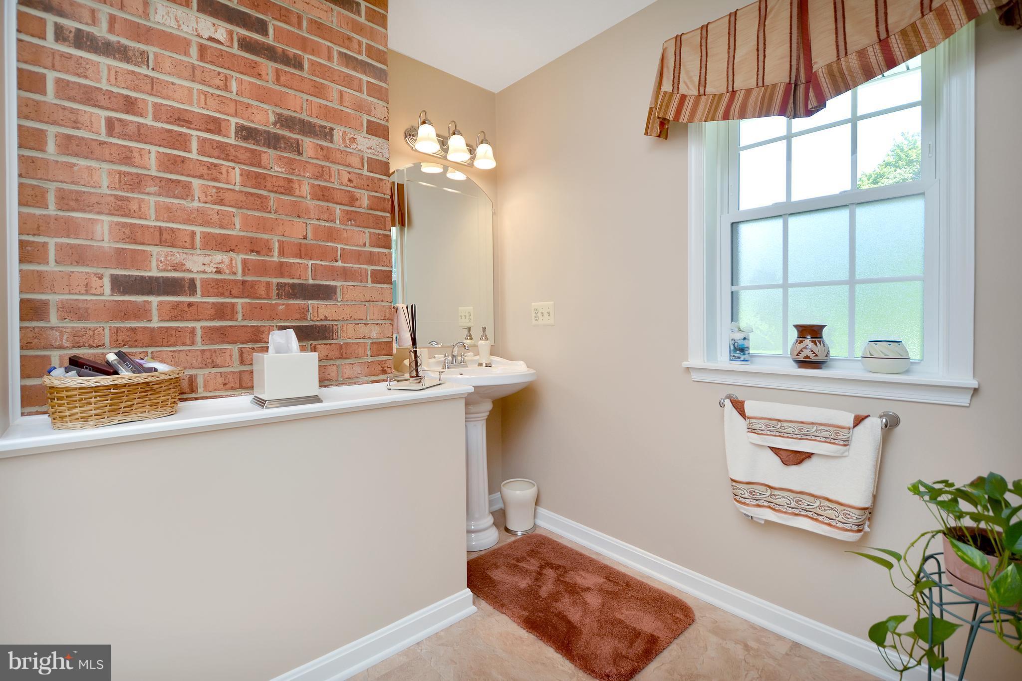 321 Joshua Road Stafford, VA 22556 - Photo 25 of 30 Bath