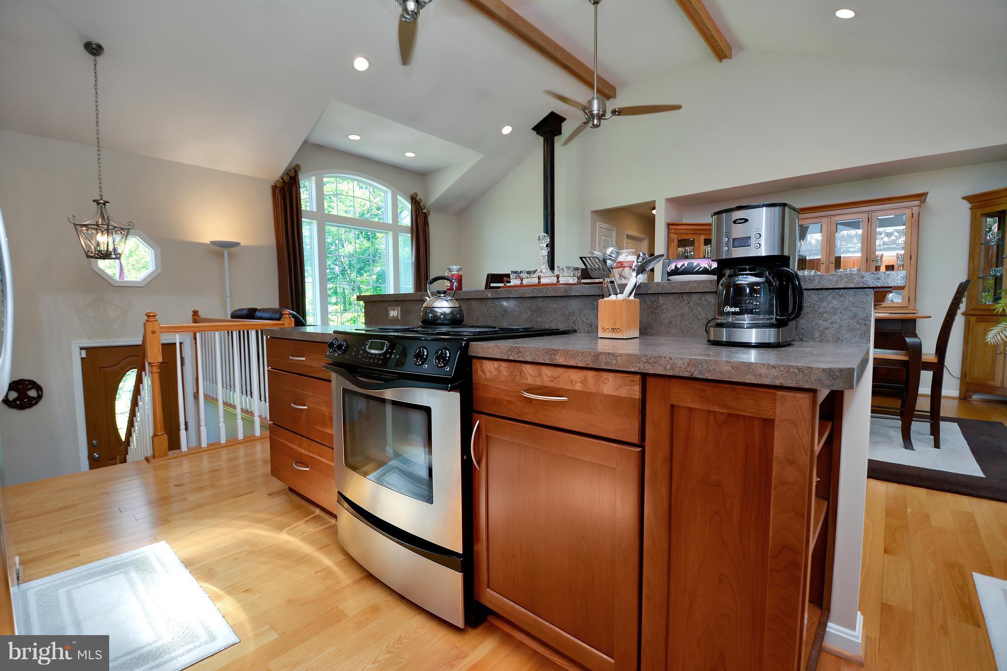 321 Joshua Road Stafford, VA 22556 - Photo 10 of 30 Kitchen