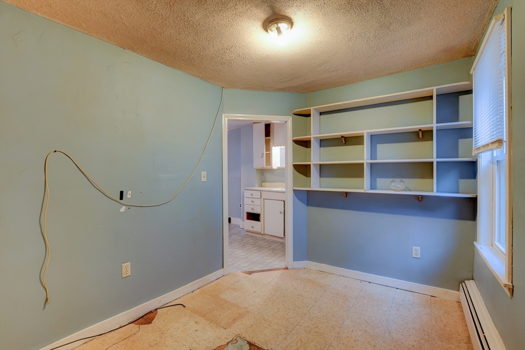 31 Webster Street Winchendon, MA 01475 - Photo 20 of 34