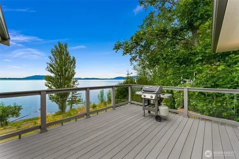 $1,150,000 | 3765 Sinclair Drive, Ferndale, WA 98248
