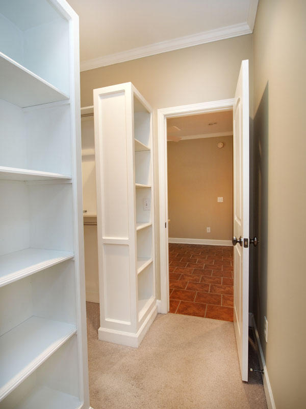 30 Pine Valley Road Pinehurst, NC 28374 - Photo 21 of 41 master closet