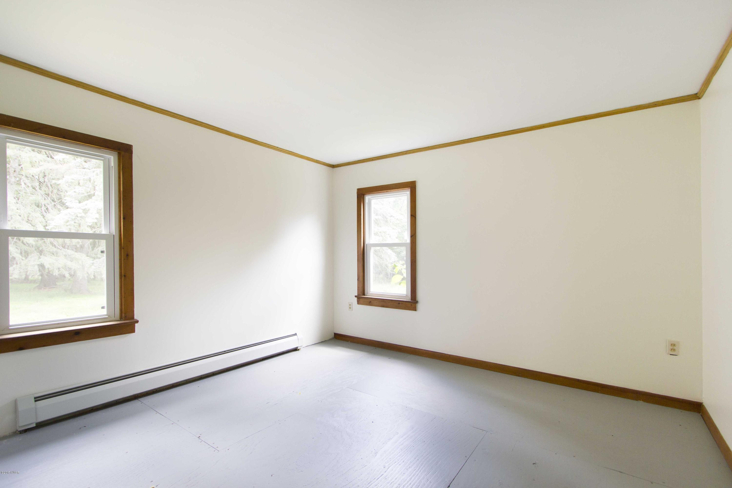 423 Boneridge Road Hawley, PA 18428 - Photo 15 of 26