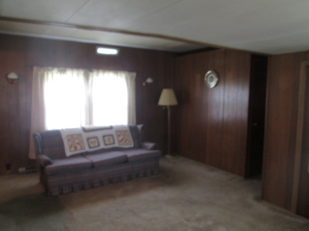 39 Seastrand Road Thompson, CT 06255 - Photo 11 of 18 Gallery Image 11