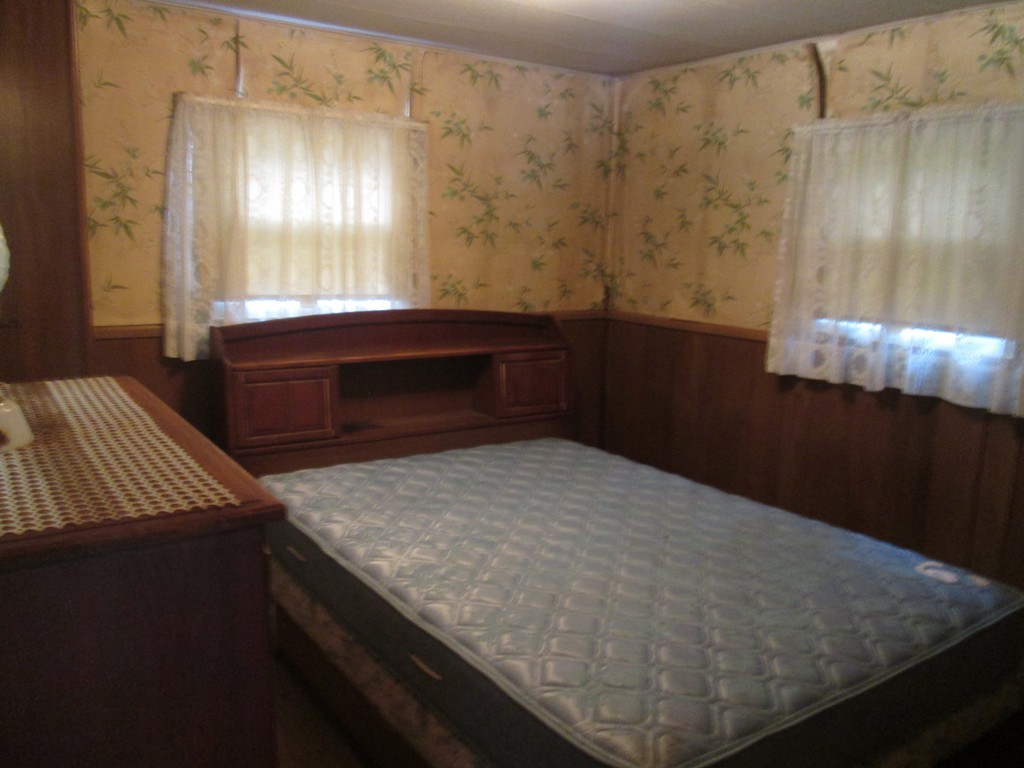 39 Seastrand Road Thompson, CT 06255 - Photo 13 of 18 Gallery Image 13
