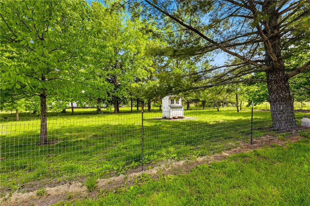 16614 South Hadsell Road Pleasant Hill, MO 64080 - Photo 32 of 78