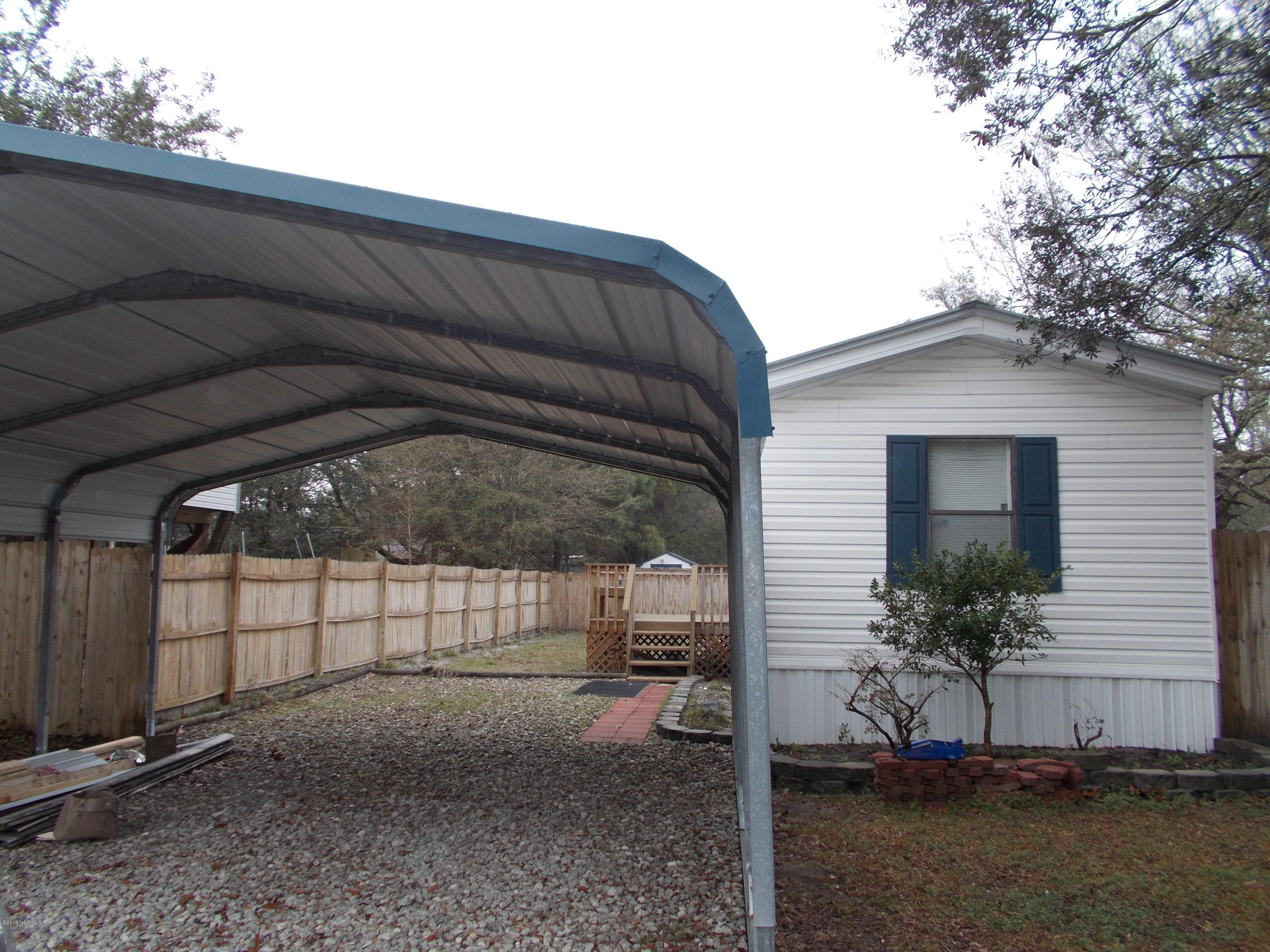 2384 Seashore Road Southwest Supply, NC 28462 - Photo 5 of 29 DSCN0344