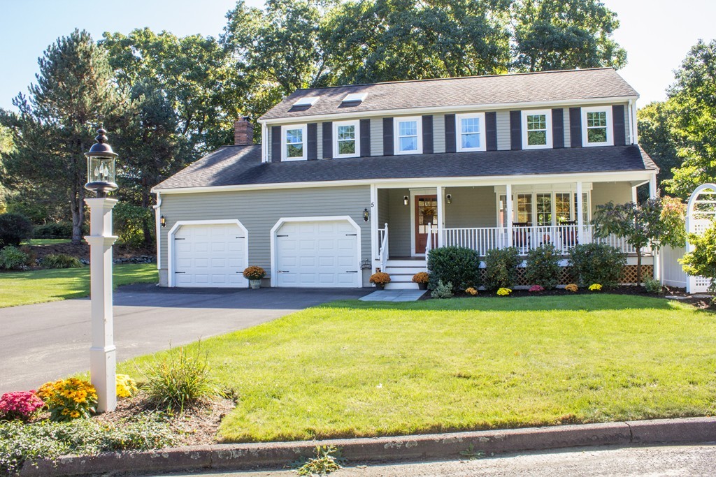 5 Cranmore Road Medfield, MA 02052 - Photo 1 of 30 Gallery Image 1