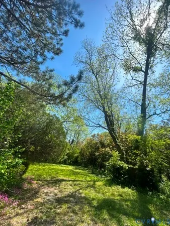 $179,900 | 111 Jefferson Street, Emporia, VA 23847