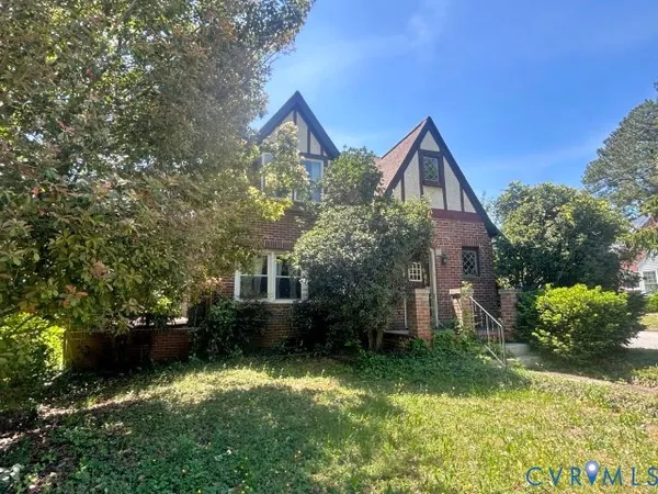 $179,900 | 111 Jefferson Street, Emporia, VA 23847