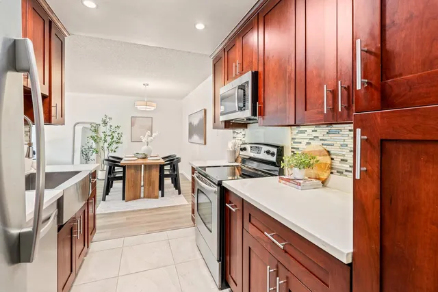 $749,000 | 1031 Cherry Avenue, Unit 29, San Bruno, CA 94066